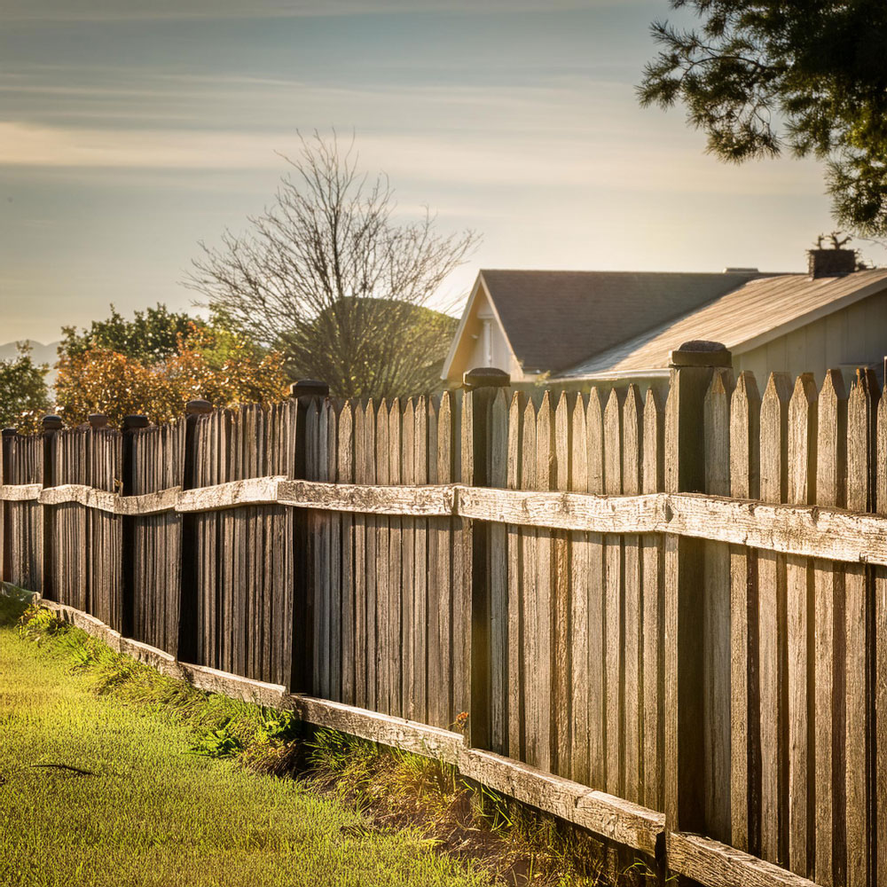 Wood-Fence.jpg